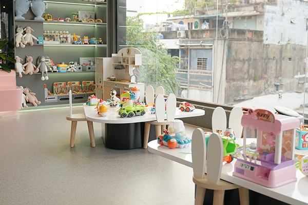 Khu vui chơi trẻ em quận 1 Con Cưng Kids Cafe