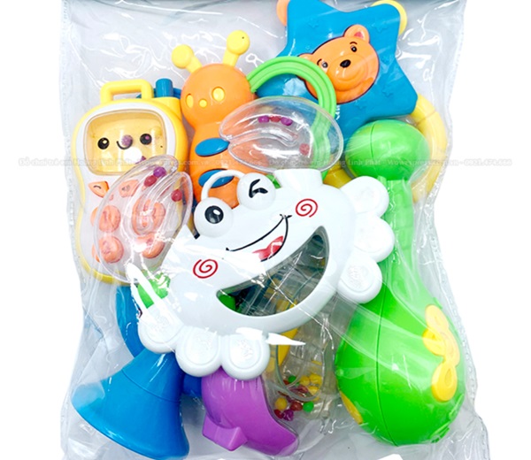 Lục lạc baby vui nhộn với các hình dáng dễ thương tạo sự hứng thú cho bé