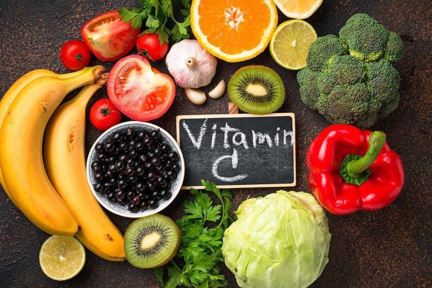 Bầu 2 tháng nên ăn nhiều vitamin C